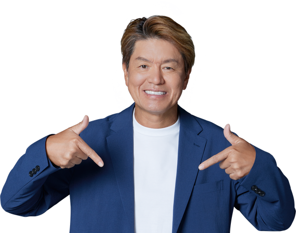 対応機器をご案内するスタッフ