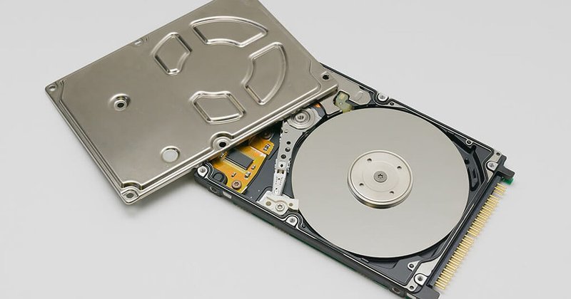 パソコン処分前にHDDを取り外す方法